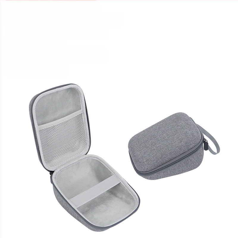 „Eva“ sfigmomanometro laikymo krepšys tinka „Omron“ elektroniniam kraujospūdžio matuokliui, apsauginei dėžutei, matavimo priemonei, nešiojamam smūgiams atspariam krepšiui.