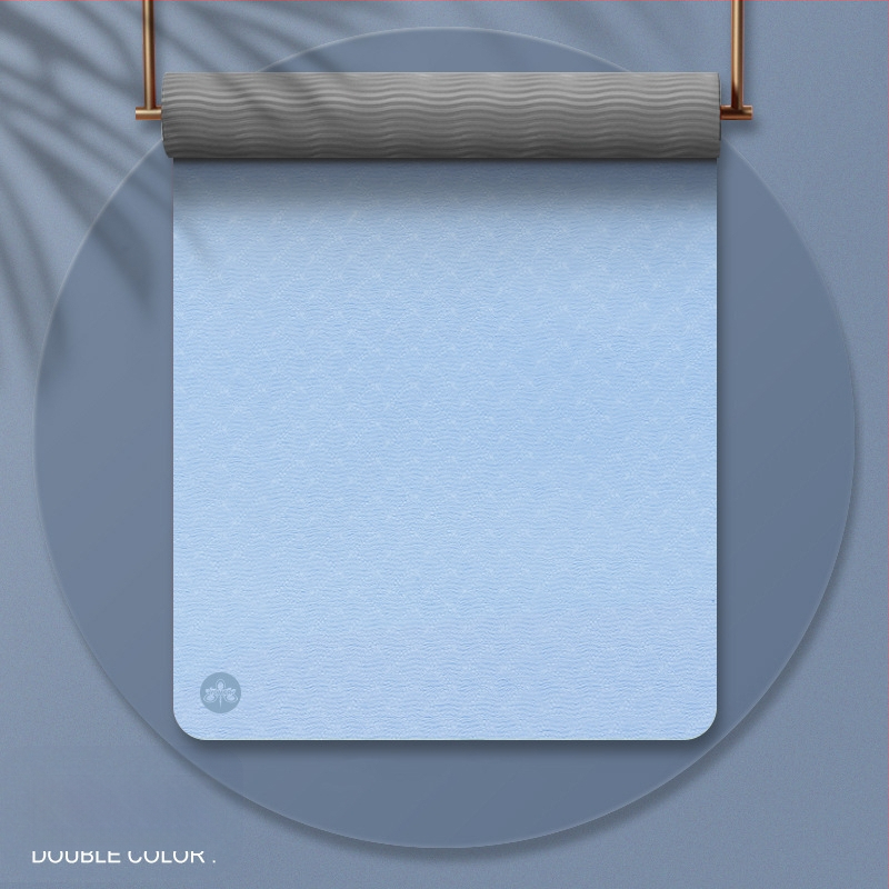 Tüdrukutele mõeldud jooga tpe joogamati ilu libisemiskindla heliisolatsiooniga löökide neeldumise vaigistamiseks mõeldud koduse hüppe joogamatt