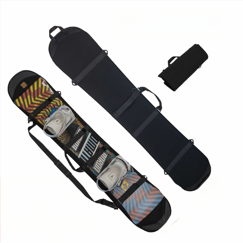 Ühe plaadiga pelmeen nahast ümbris Ühe plaadiga pelmeen nahast ümbris Ühe plaadiga hoiuümbris Suusaümbris Pelmeenide ümbris