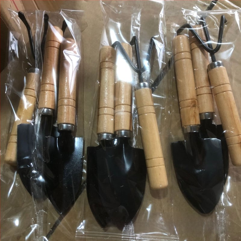 Sukulentų sodininkystės trijų dalių rinkinys šeimai, vazoninių gėlių įrankiai, gėlių sodinimo kastuvas, kastuvas, grėblys, birios žemės įrankių rinkinys