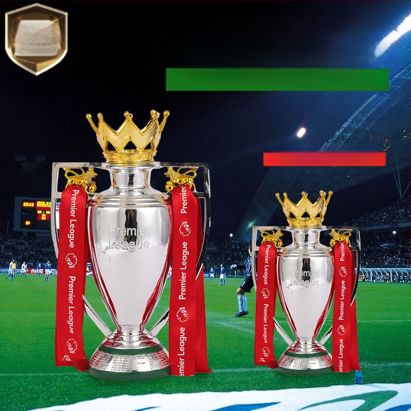 Το τρόπαιο της Λίβερπουλ στην Πρέμιερ Λιγκ, προμήθειες των οπαδών της Άρσεναλ γύρω από το αναμνηστικό μετάλλιο της Τσέλσι για το Barclays Cup