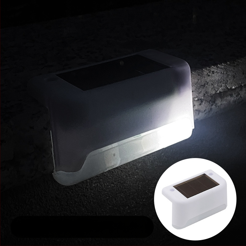 Napelemes kültéri kerti lámpa otthoni kerti elrendezés vízálló lépcsőlámpa kerítés korlát világítás dekoratív lámpa