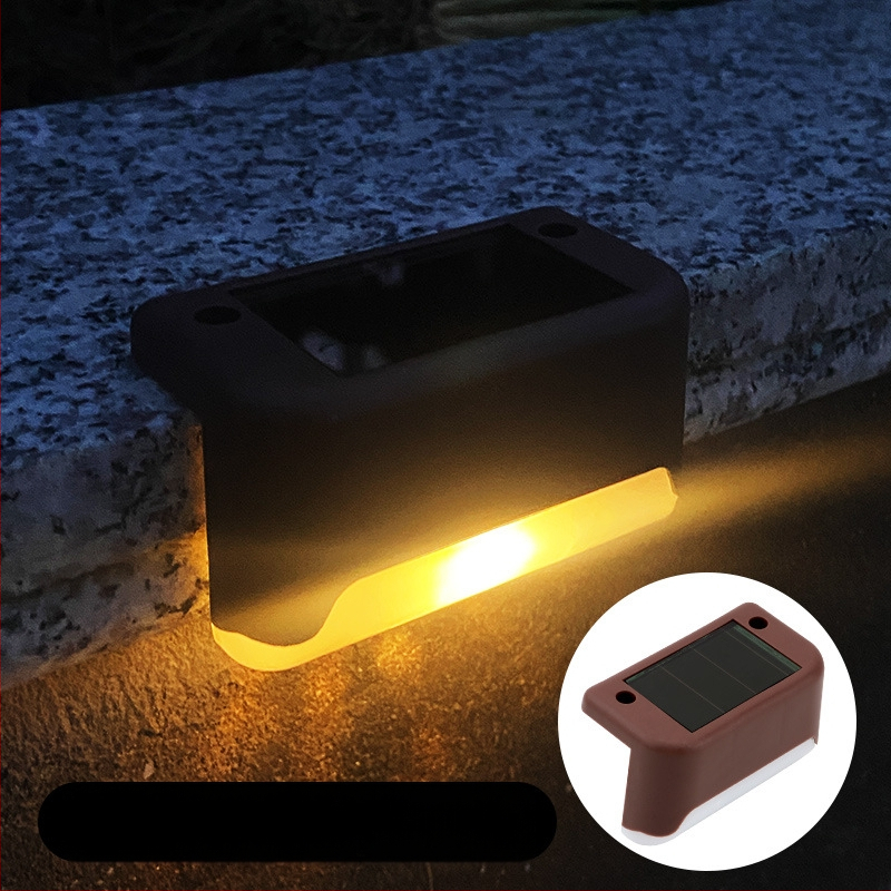 Napelemes kültéri kerti lámpa otthoni kerti elrendezés vízálló lépcsőlámpa kerítés korlát világítás dekoratív lámpa