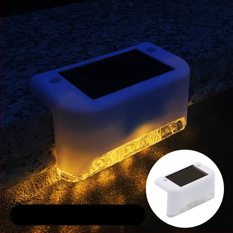 Napelemes kültéri kerti lámpa otthoni kerti elrendezés vízálló lépcsőlámpa kerítés korlát világítás dekoratív lámpa