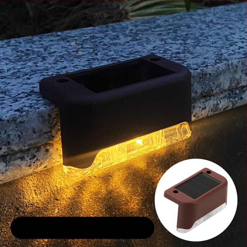 Napelemes kültéri kerti lámpa otthoni kerti elrendezés vízálló lépcsőlámpa kerítés korlát világítás dekoratív lámpa