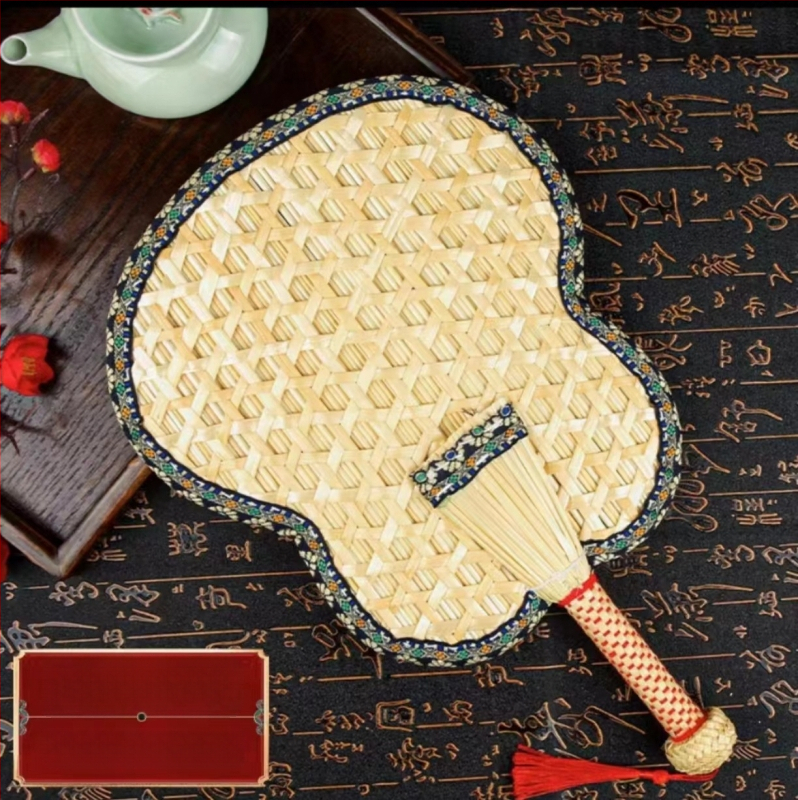 raktáron nagykereskedelmi nyári otthon kézzel készített búzaszalma ventilátor szúnyogriasztó hűvös mintás szegélyezés búzaszalma ventilátor kézi ventilátor