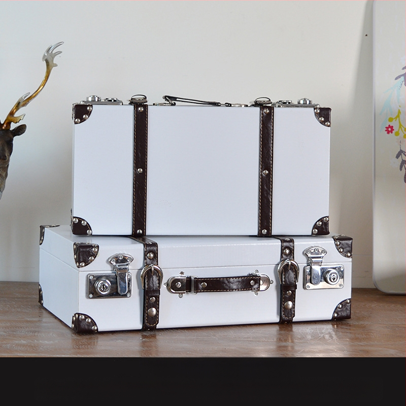 Retro nostalgiška senamadiška medinė lagamino laikymo dėžė, medinė dėžė, kūrybingi rekvizitai, odinė dėžutė, papuošalai