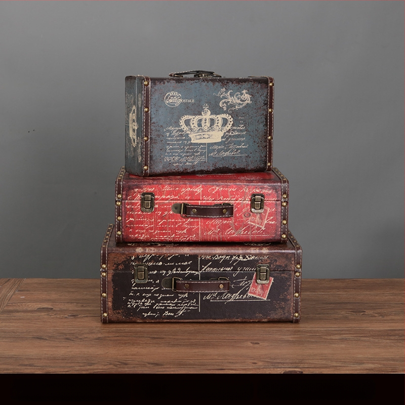 Retro nostalgiška senamadiška medinė lagamino laikymo dėžė, medinė dėžė, kūrybingi rekvizitai, odinė dėžutė, papuošalai