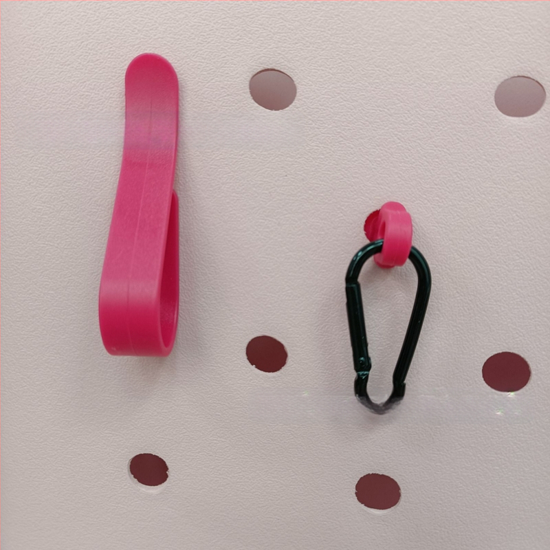 „Amazon“ populiarūs „Bog Accessories“ trijų dalių kabliukų komplektas su karabinu, grybo formos sagtimi, sagties skylute, krepšio aksesuarai, pakabukas