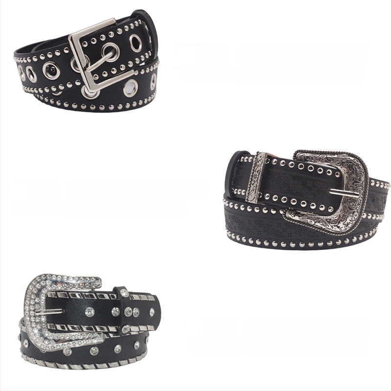 Žemas, dviejų eilių letenėlių karoliukų juodas vyriškas ir moteriškas diržas su puošmena, pankroko stiliaus, laisvalaikio, retro lydinio sagtimi.