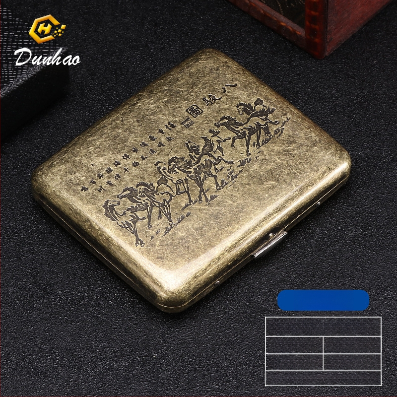 Uus pronksist kondenslillega 20 pakki metallist puhtast vasest sigaretiümbrist, klapiga kinkekarbis, nikerdatud, nikerdatud lillega, rõhukindel, tolmukindel suitsetamiskomplekt