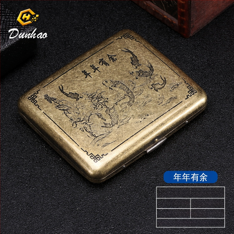 Uus pronksist kondenslillega 20 pakki metallist puhtast vasest sigaretiümbrist, klapiga kinkekarbis, nikerdatud, nikerdatud lillega, rõhukindel, tolmukindel suitsetamiskomplekt