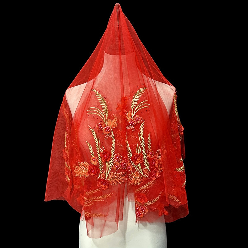 Nauja atvykusi raudonplaukė nuotakos ir vestuvinė suknelė „Xiuhe“ su raudonplauke kiniško stiliaus retro stiliaus trumpa nėriniuota foto siūlų nuotraukoms