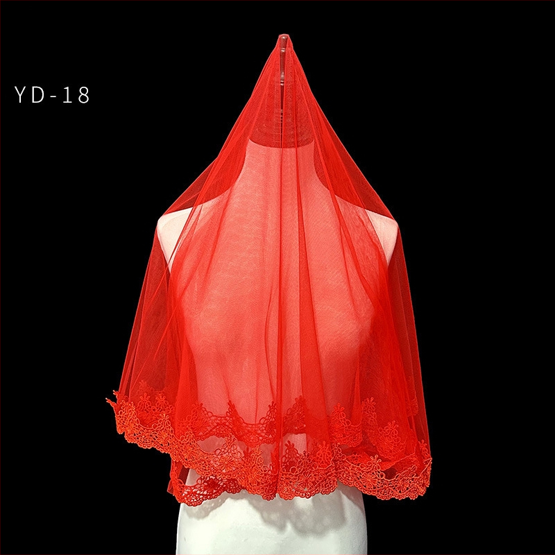 Nauja atvykusi raudonplaukė nuotakos ir vestuvinė suknelė „Xiuhe“ su raudonplauke kiniško stiliaus retro stiliaus trumpa nėriniuota foto siūlų nuotraukoms