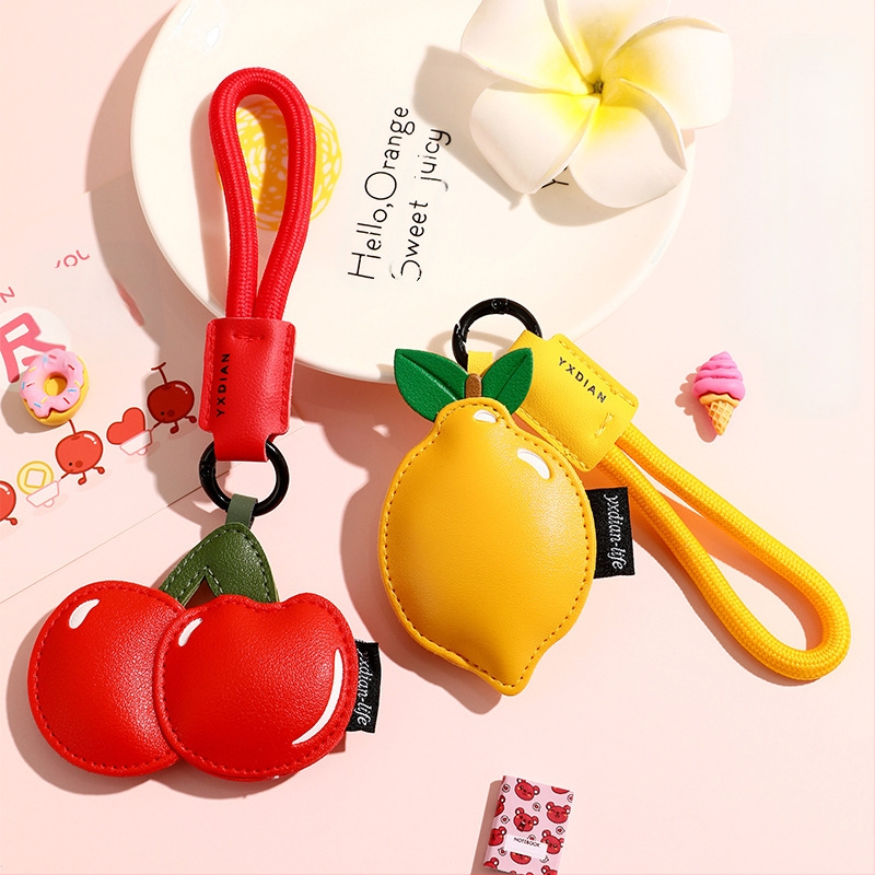 Animacinių filmukų mielas odinis vaisių mados kūrybingas automobilio raktų pakabukas išskirtinis krepšys pakabukas pora maža dovana didmeninė prekyba