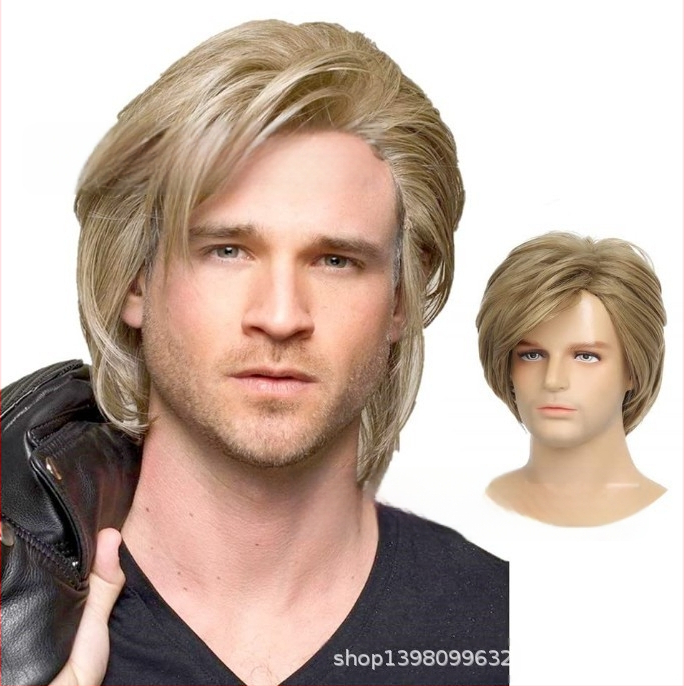 Qireni parukatehas, uued meeste juuksed, linased kuldsed, lühikesed meeste juuksed, osaliselt kaldus tukk, lühikesed juuksed, meeste peakatted kohapeal hulgimüügist