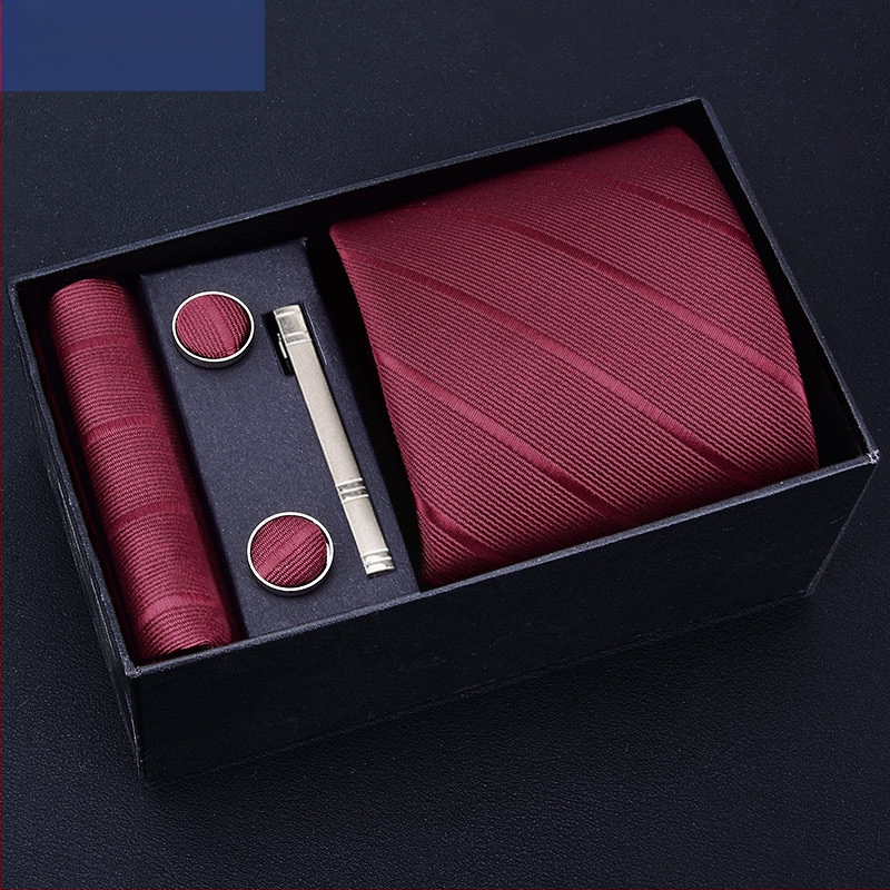 Poklon kutija] Muška kravata, kvadratni šal, manžete, kopča za kravatu, odijelo od pet dijelova, logo, formalno poslovno, plave pruge