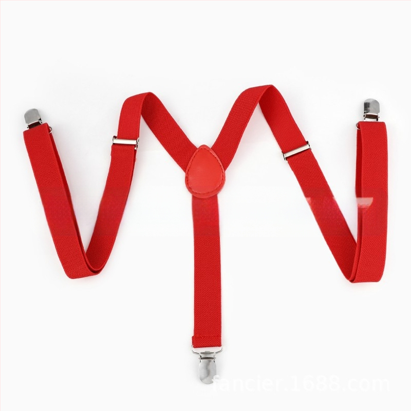 Madingos, laisvalaikio stiliaus, elastinės petnešos su trimis segtukais, vienspalvės, reguliuojamo ilgio, unisex, tiesūs plaukai.