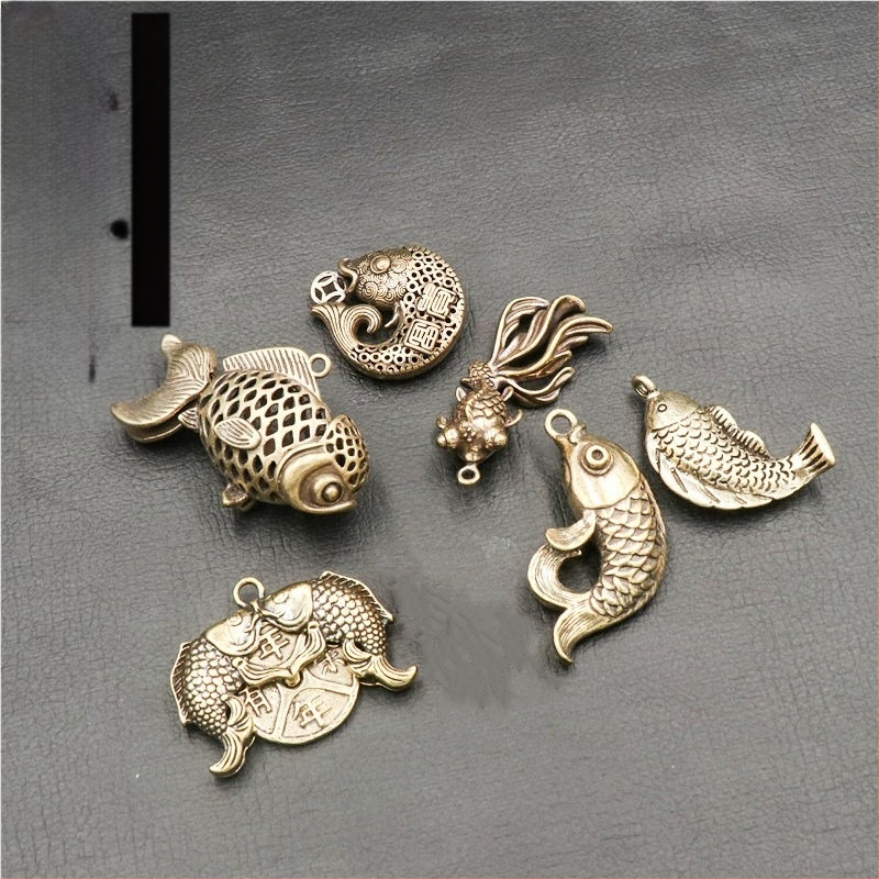 Žalvarinis koi raktų pakabukas, kilnojamas auksinės žuvelės raktas, automobilio pakabukas, gryno vario koi feng shui raktų pakabukas, didmeninė prekyba