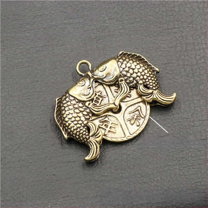 Žalvarinis koi raktų pakabukas, kilnojamas auksinės žuvelės raktas, automobilio pakabukas, gryno vario koi feng shui raktų pakabukas, didmeninė prekyba