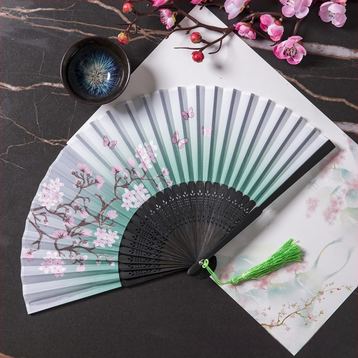 Sklopivi ventilator Hanfu ženske kostime drevnog stila ljetni retro bambusov ventilator kineski stil nacionalni modni sklopivi prijenosni ventilator