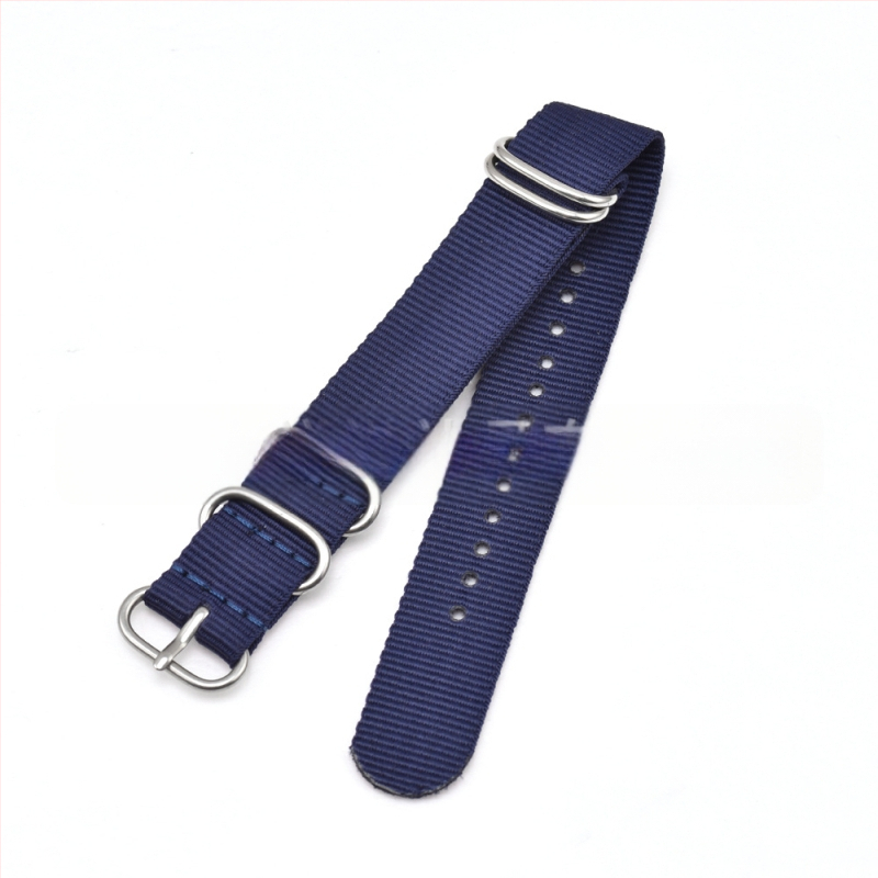 Kvaliteetne viie rõngaga nailonrihmaga ühevärviline lõuendist kellarihm 18 20 22 24 mm ühevärviline kootud käevõru laos.