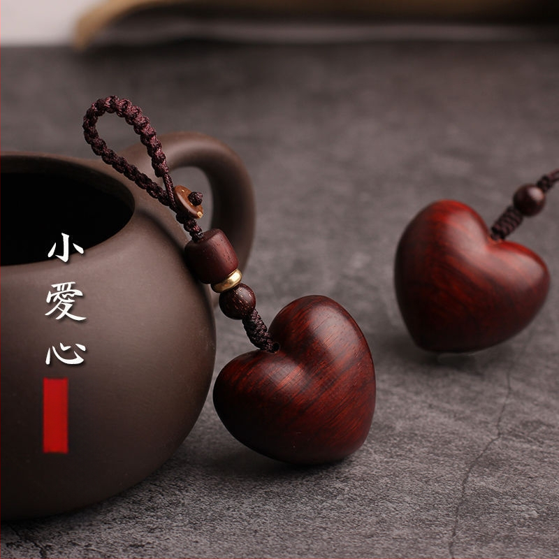 Szantálfa kis szerelmes mobiltelefon lánc medál autó kulcstartó barátnő párnak kreatív kis ajándék kulcstartó medál