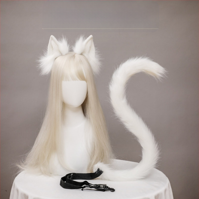 Pakrauta mergina, širdelė, miela katės uodega, katės plaukų juosta, ausys, nes miela katės pabaisa, kalėdinės ausys, motinos pašto išlaidos.