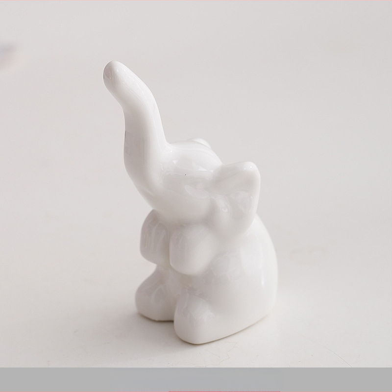 Ins Kaunistused Piiriülene Keraamiline Loominguline Elevandi Mini Jänese Sõrmus Kaelakee Ehete Riiul Loomaakna Väikesed Kaunistused