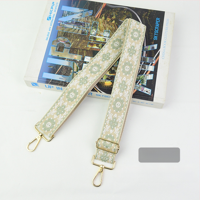 Rankinė per petį su itin plačiais aksesuarais, spalvinga rankinė, storas dirželis, ilgas pakaitinis dirželis, reguliuojamas universalus krepšys per petį