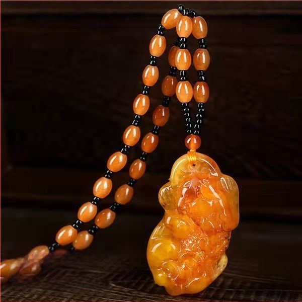 Új Po Bloody pulóverlánc, csúcskategóriás vízcsepp medál, hosszú, sokoldalú nyári utánzatú viaszméz nyaklánc női nyakpánt ajándékba