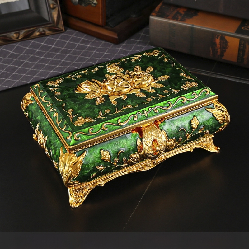 Luxus fém ékszerdoboz európai stílusú palota ékszerdoboz antik kreatív gyűrűtároló doboz ékszerdoboz esküvői ajándék