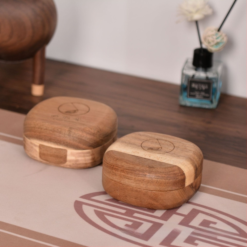 Kūrybinė akacijos medžio papuošalų dėžutė, staliniai auskarai, apyrankės, papuošalų pakavimo dėžutė, medžio masyvo nešiojamų papuošalų medinė dėžutė