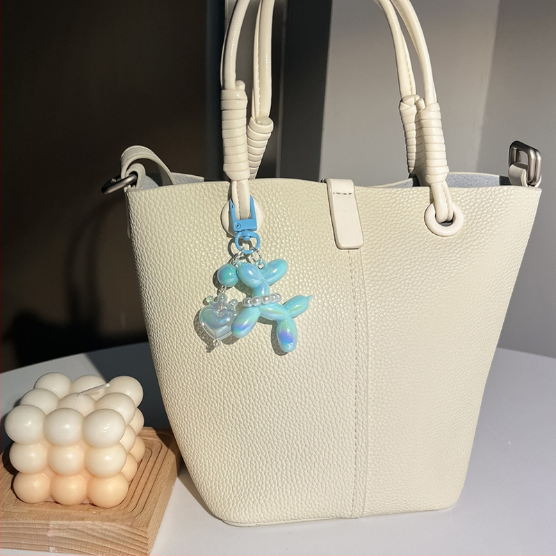 Új Crown Love valódi színű macaron fújós kutya kulcstartó medál gyűrű kiegészítők diáktáska medál