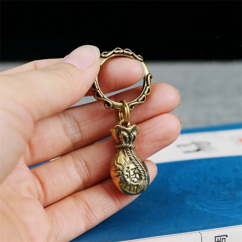 Tiszta sárgaréz öt császár pénztök kulcstartó autó medál férfi guan gong pi xiu pénzeszsák medál szerencse kulcstartó
