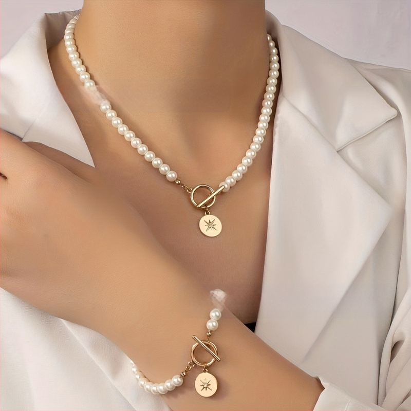 Euroopa ja Ameerika Ühendriikide piiriülene trend pärlmutterkäevõru kaelakee ülikond naiste nišš kerge luksus armastus rangluu kett hulgimüük