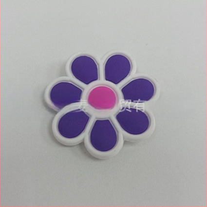 Accesorii populare transfrontaliere pentru plajă, geantă cu gaură de flori, accesorii decorative drăguțe, geantă cu gaură de plajă, cataramă de geantă cu pandantiv