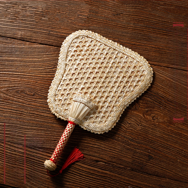Ръчно плетен ветрилообразен вентилатор от пшенична слама в старомоден голям ветрилообразен кръгъл ветрилообразен вентилатор от банан, плетен от слама, летен, детски, преносим, класически китайски стил