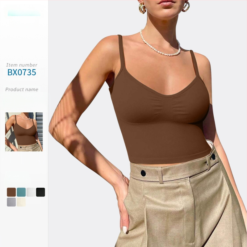 Naiste joogavest ilma rinnapatjadeta, soonikkoes kootud sukahoidjatega sporditop, reguleeritavad õlarihmad, õmblusteta lühike sisemine rõivas