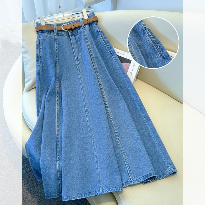 világoskék farmer szoknya női nyári vékony 2025 új hétköznapi mindenhez illő magas derekú, csípőt takaró hosszú A-vonalú szoknya