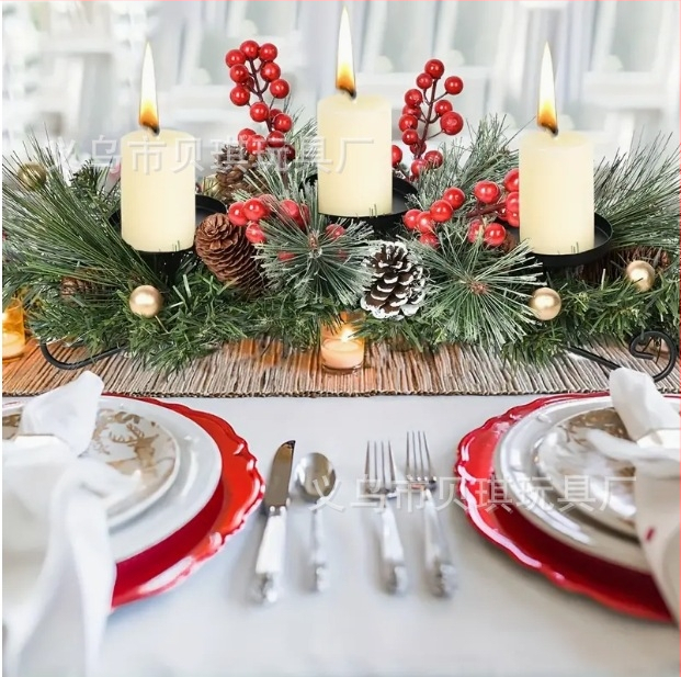 Karácsonyi határokon átnyúló karácsonyi díszek díszek asztali gyertyatartó piros tobozokkal fenyőtoboz étkezőasztal parti