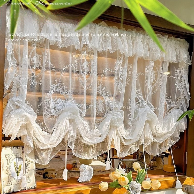 Balta prancūziška romantiška raukta romėniška raišteliu užtraukiama užuolaida virtuvės pertvara pusu užuolaida marlės užuolaida vandens bangos užuolaida sprogimo užuolaida