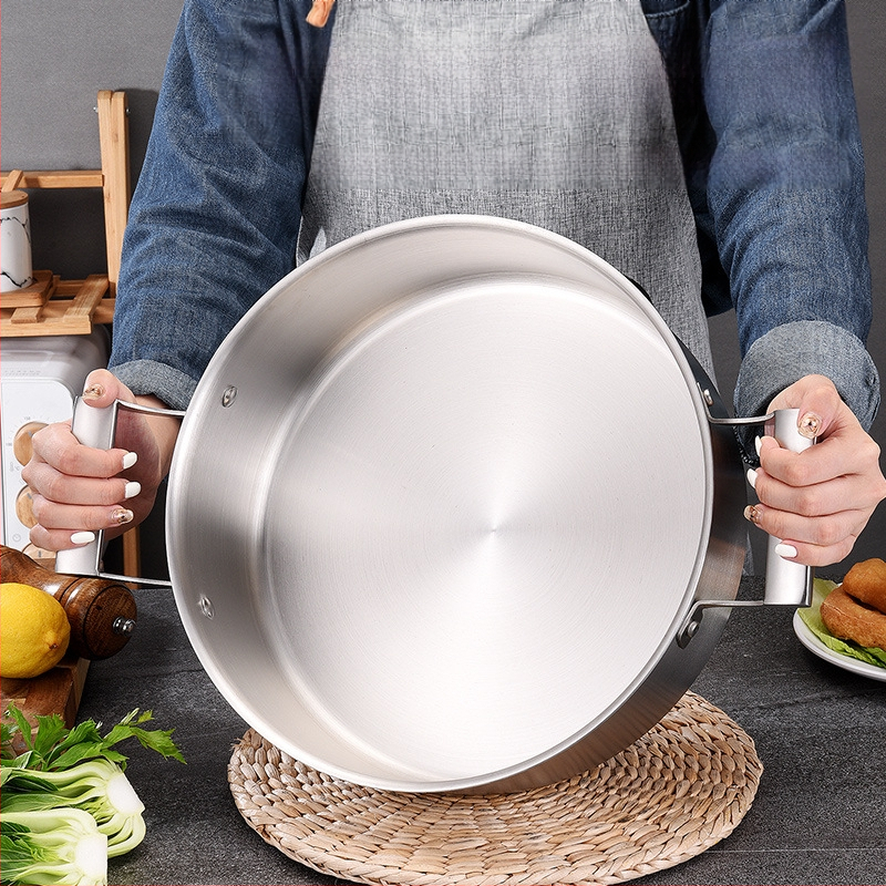 Vokiškas penkių sluoksnių 304 nerūdijančio plieno karštas puodas, europietiško stiliaus dvigubos ausies skaidrus sriubos puodas, „shabu-shabu“ dvigubos ausies sriubos puodas, komercinis karšto puodo baseinas