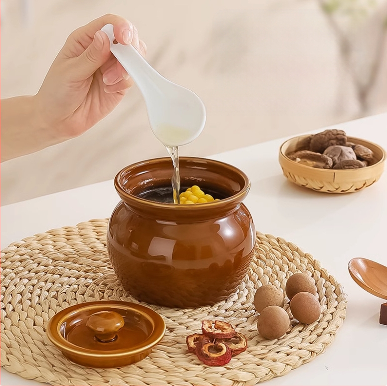 Keraminis molinis puodas sriubai, troškiniui skirtas puodelis namams, vandens atskyrimo troškintuvas vienam asmeniui su dangčiu, maistinės kokybės sriubos garinimo puodelis, sutirštintas keraminis puodas