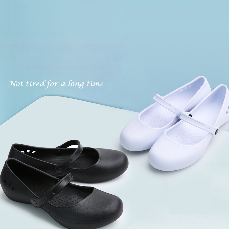 Platina elegáns nyári kerek fejű, alacsony szárú, kényelmes nővércipő, anyacipő, szandál, szandál raktáron 112