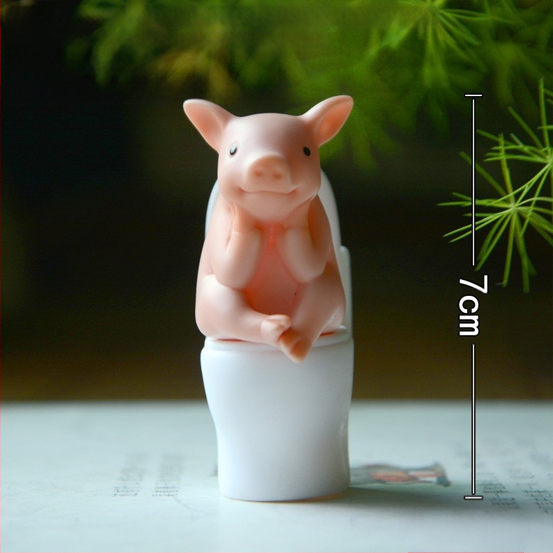 Aranyos WC-malac Kis díszek Aranyos állatos szórakoztató ajándék Születésnapi ajándék Asztali autó dekoráció