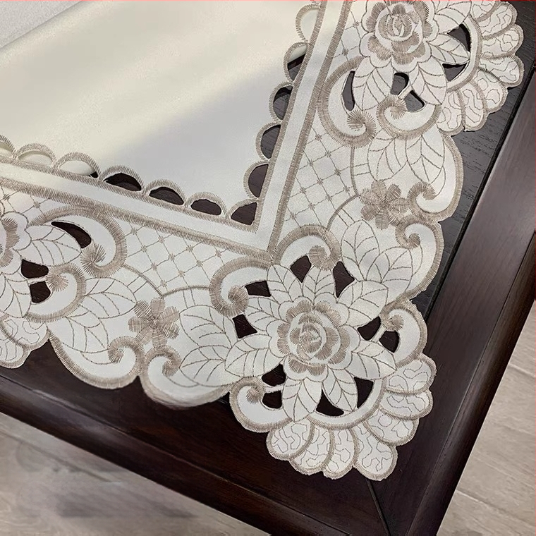 Piiriülene kuum tikitud laualina moodne lihtne ristkülikukujuline polüesterkangast teelaua laudlina hulgimüük