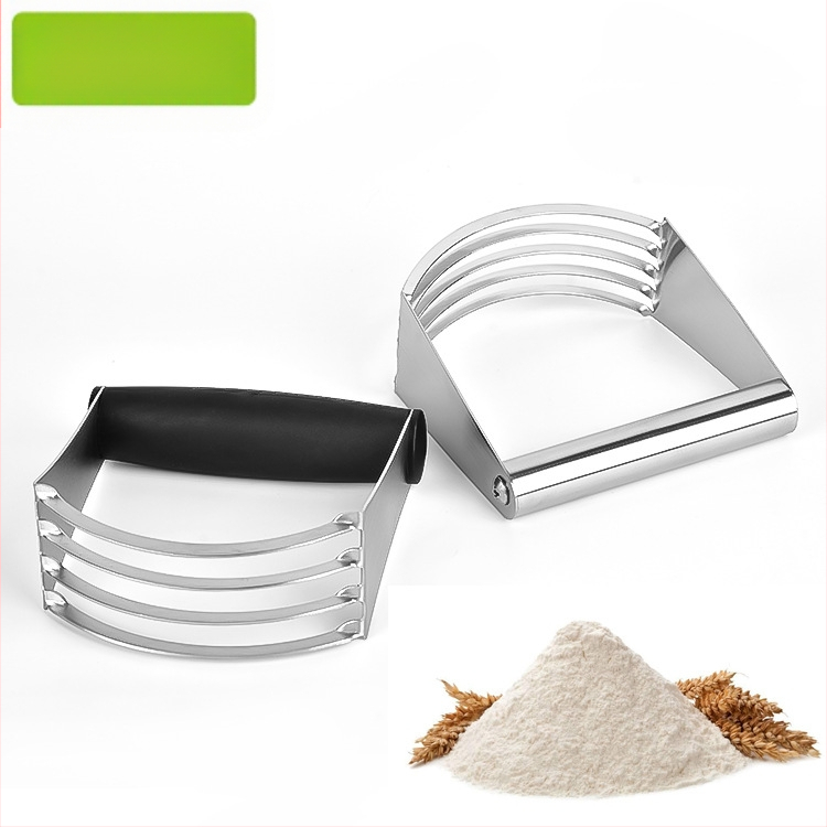 „Amazon“ nerūdijančio plieno grietinėlės pjaustytuvas, miltelių pjaustytuvo maišeliai, „Sji Scone“ aliejaus maišytuvas, makaronų presas, sviesto pjaustymas