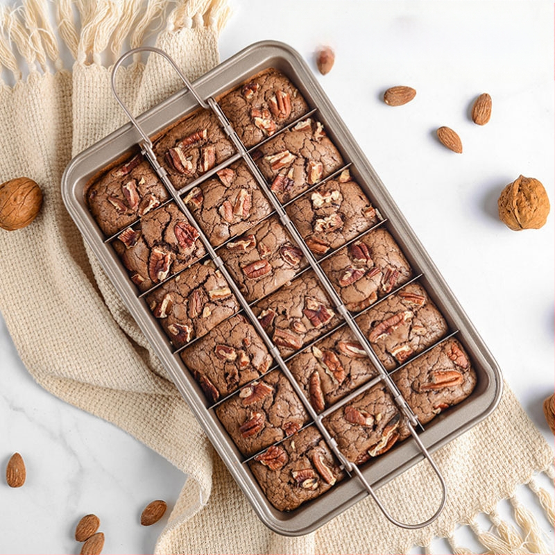 raktáron 18 db fehér, tömör aljú, négyzet alakú, tapadásmentes kenyérsütő forma, süteménysütő eszközök, brownie tepsi