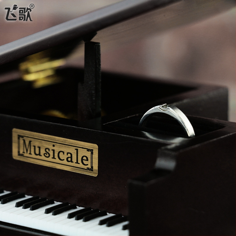 Feige simulācijas flīģeļa mūzikas kastīte koka spoles mūzikas kastīte radošas dāvanas mazas dāvanas vairumtirdzniecība pārrobežu